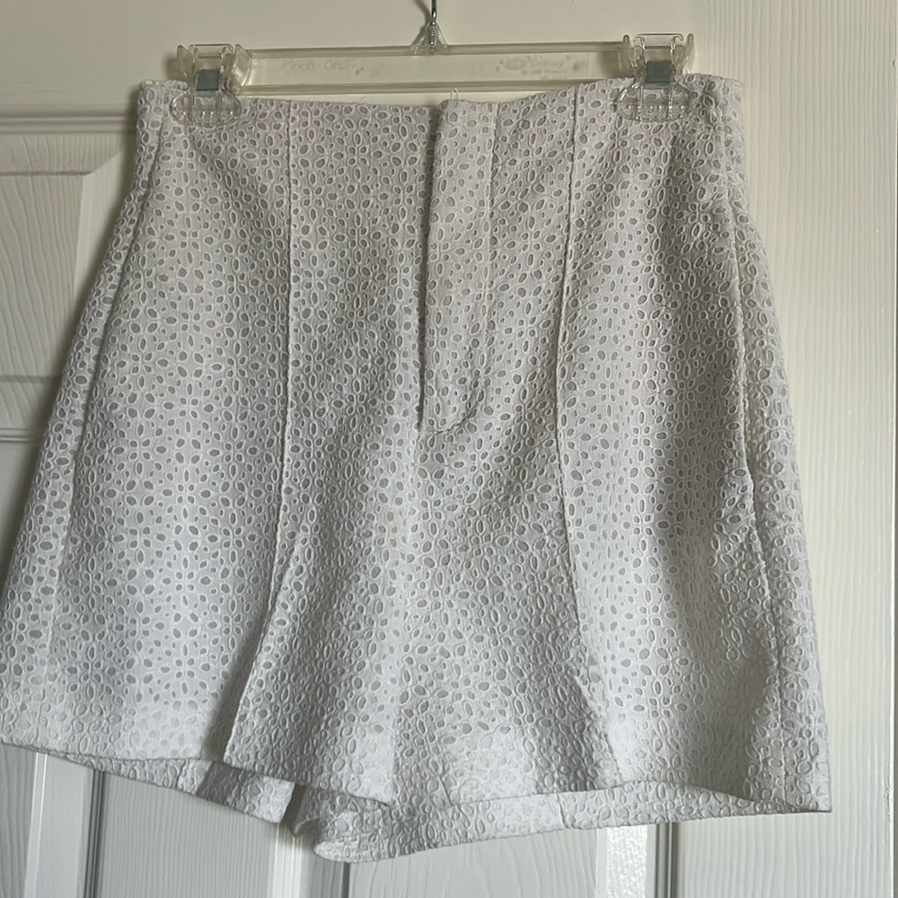 Zara women cream eyelet shorts